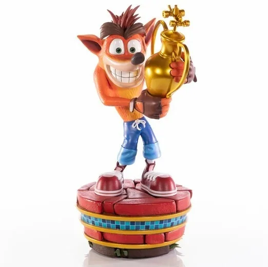 Crash Team Racing - Crash Winner Statue