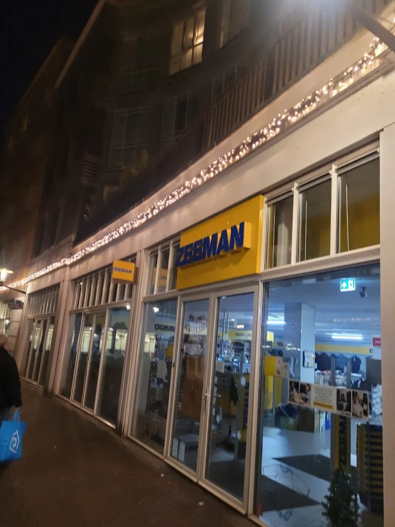 Zeeman Amsterdam WC Oostpoort — foto 8