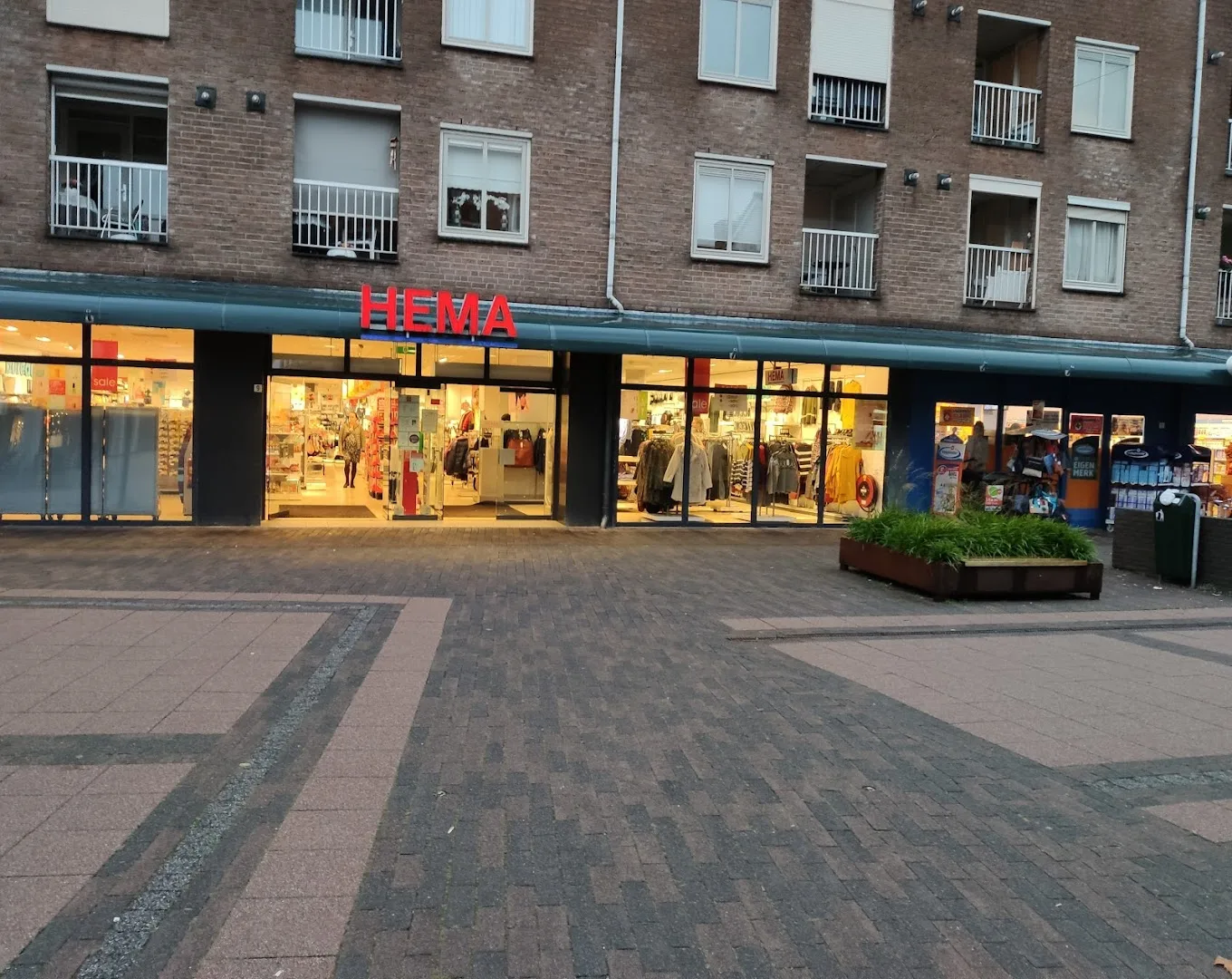 HEMA Beuningen — foto 3