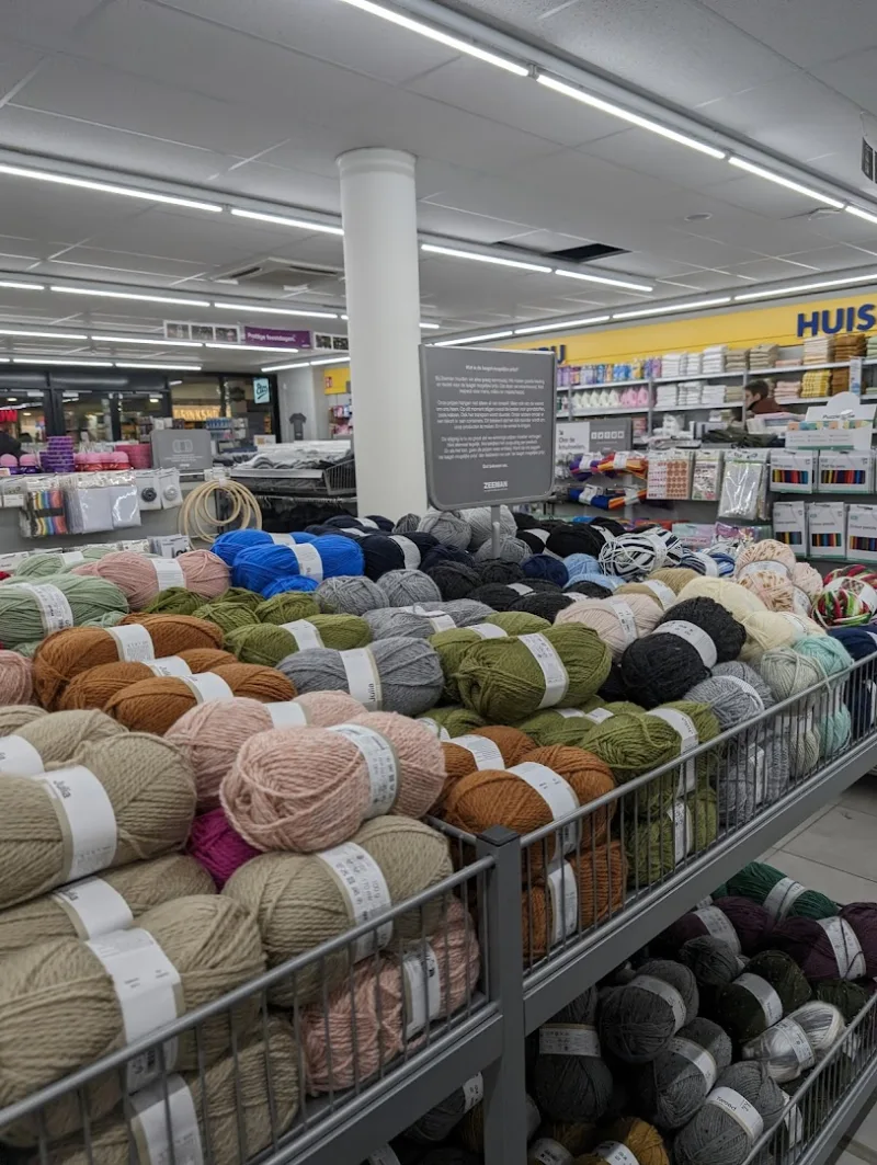 Zeeman Terneuzen Schuttershofweg — foto 9