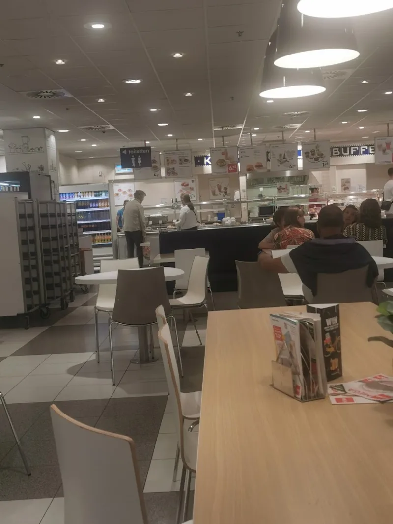 HEMA Maastricht Grote Staat — foto 12