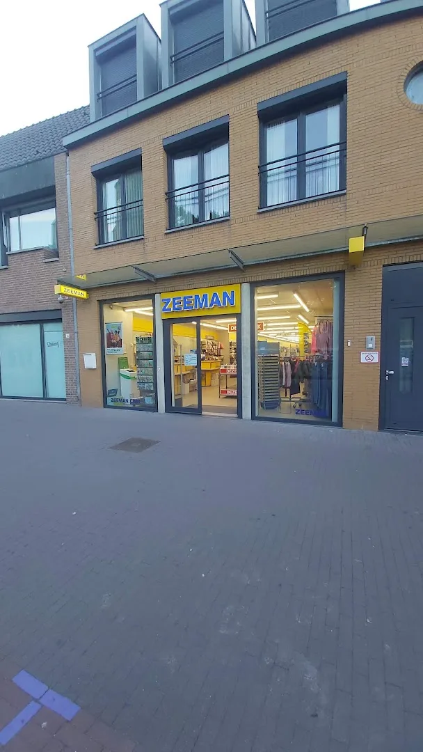 Zeeman Zundert Molenstraat