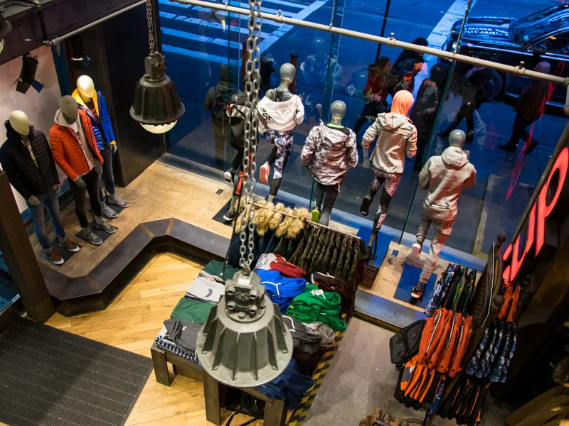 Superdry Roosendaal — foto 10