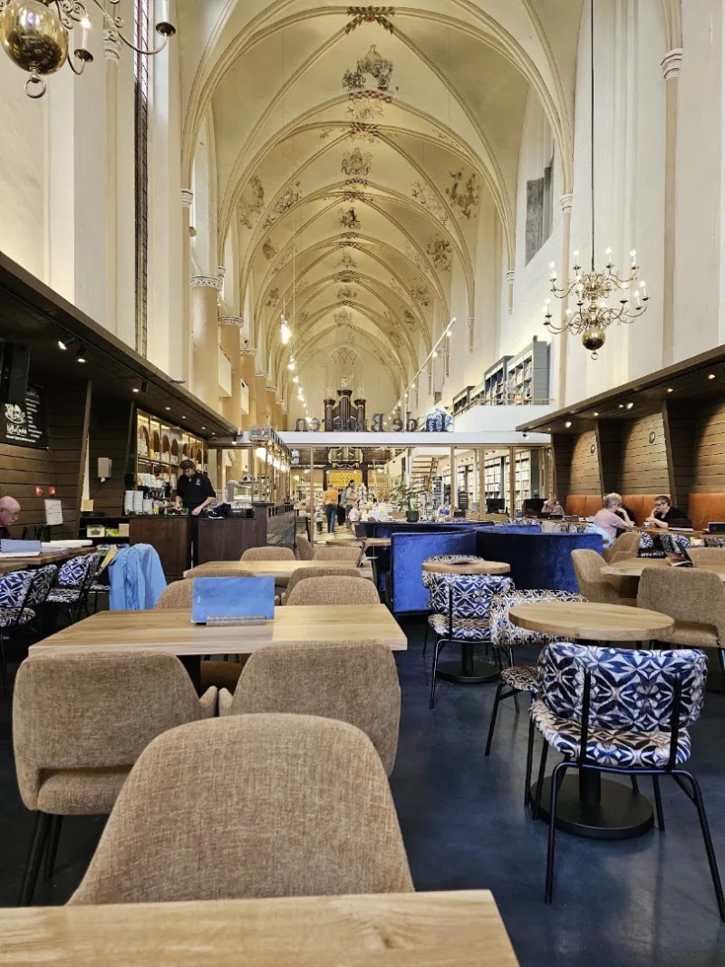 Van der Velde Boeken Zwolle — foto 2