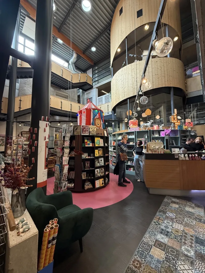 Boekhandel 't Spui — foto 2