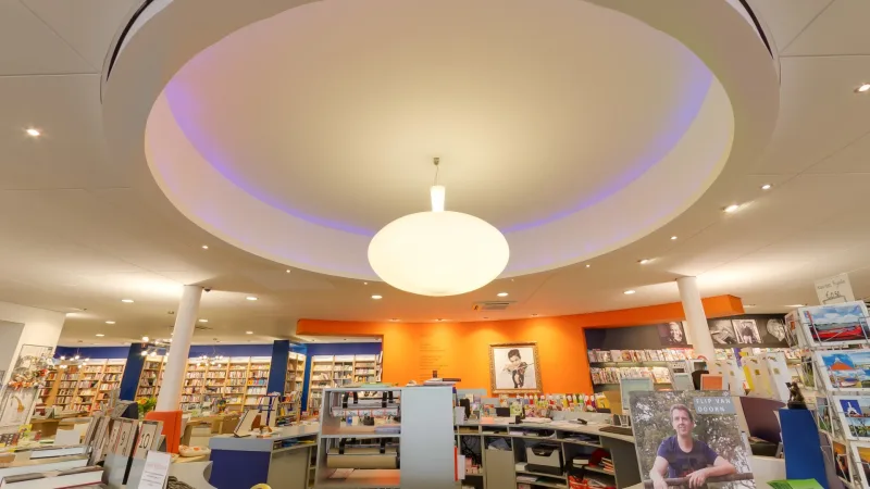 Van der Velde Boeken Sneek — foto 11