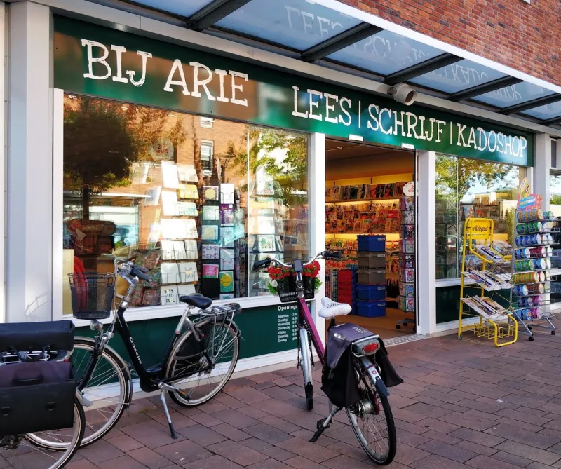 Boekhandel Bij Arie — foto 3
