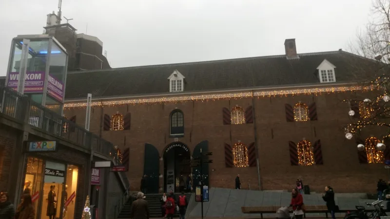 Dekker v.d. Vegt Boekverkopers — foto 9