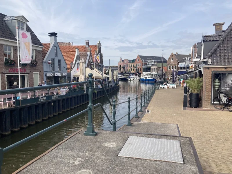Primera Boekhandel Lemmer — foto 3
