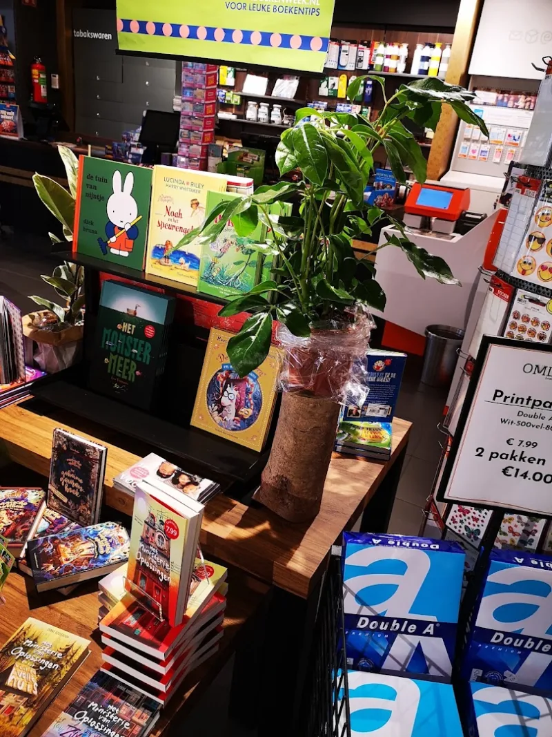 Boekwinkel Omlo — foto 3
