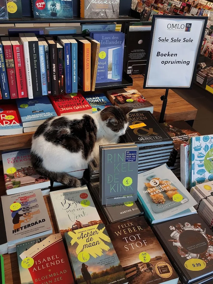 Boekwinkel Omlo — foto 4