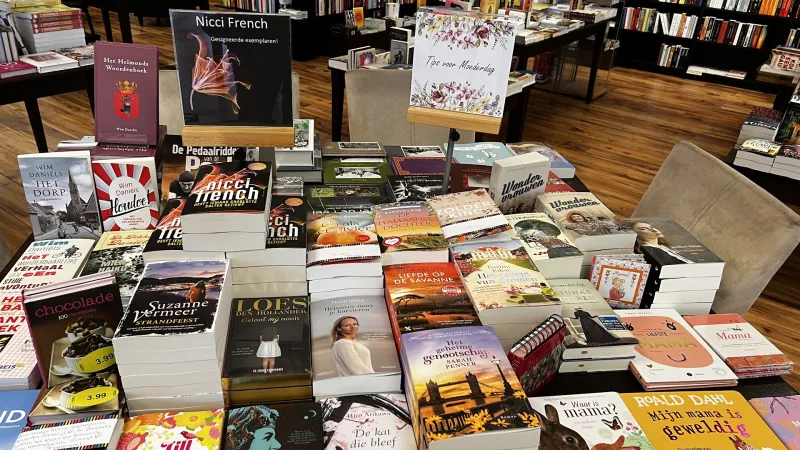 Boek en Kantoor De Ganzenveer — foto 3