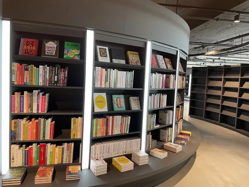 Boekhandel Dominicanen Heerlen — foto 3