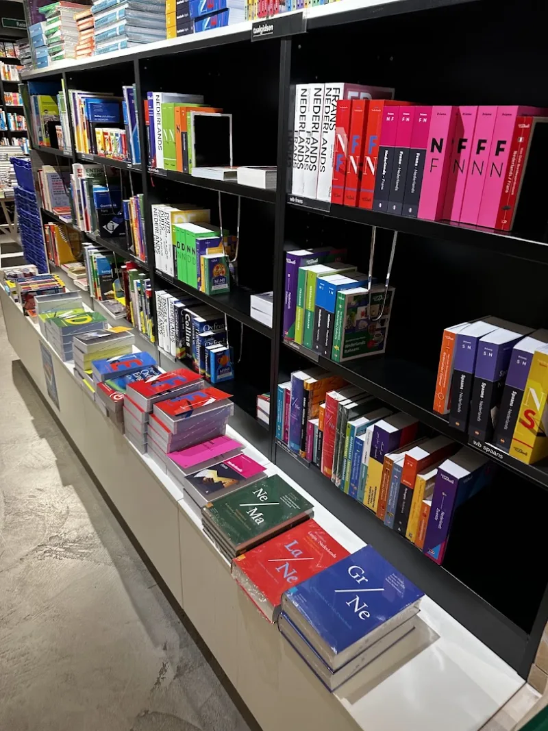 Van der Velde Boeken Groningen Grote Markt — foto 6