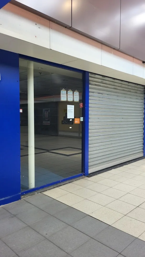 Primera Boekhandel Paddepoel — foto 2
