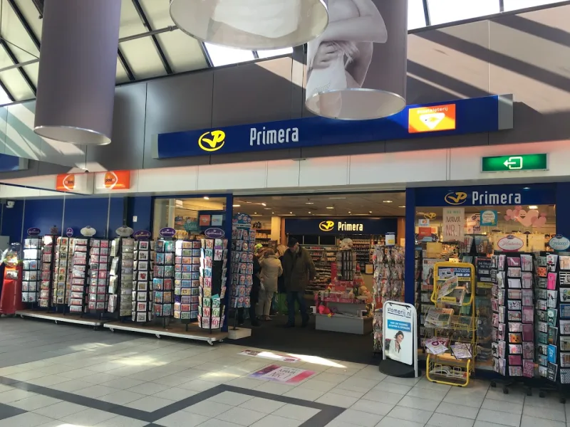Primera Boekhandel Paddepoel — foto 7