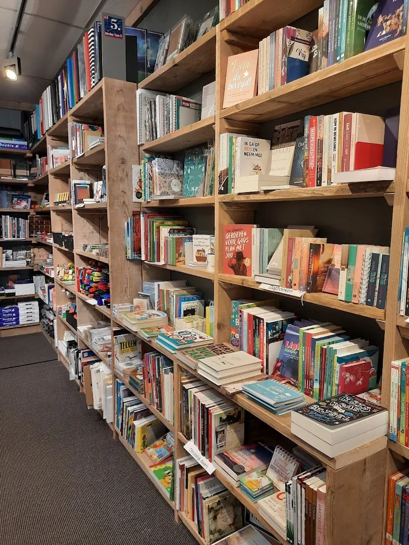 Miek-Kado Boek-Kadoshop — foto 12