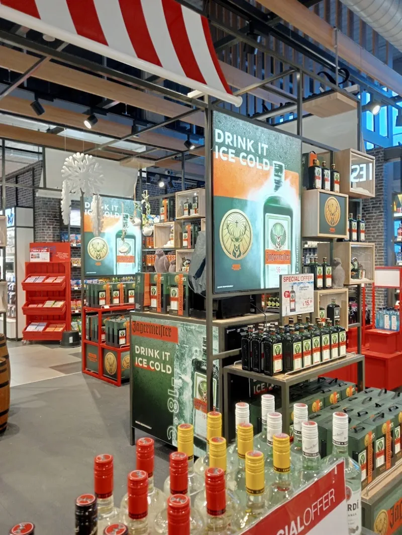 Relay Eindhoven Airport — foto 4