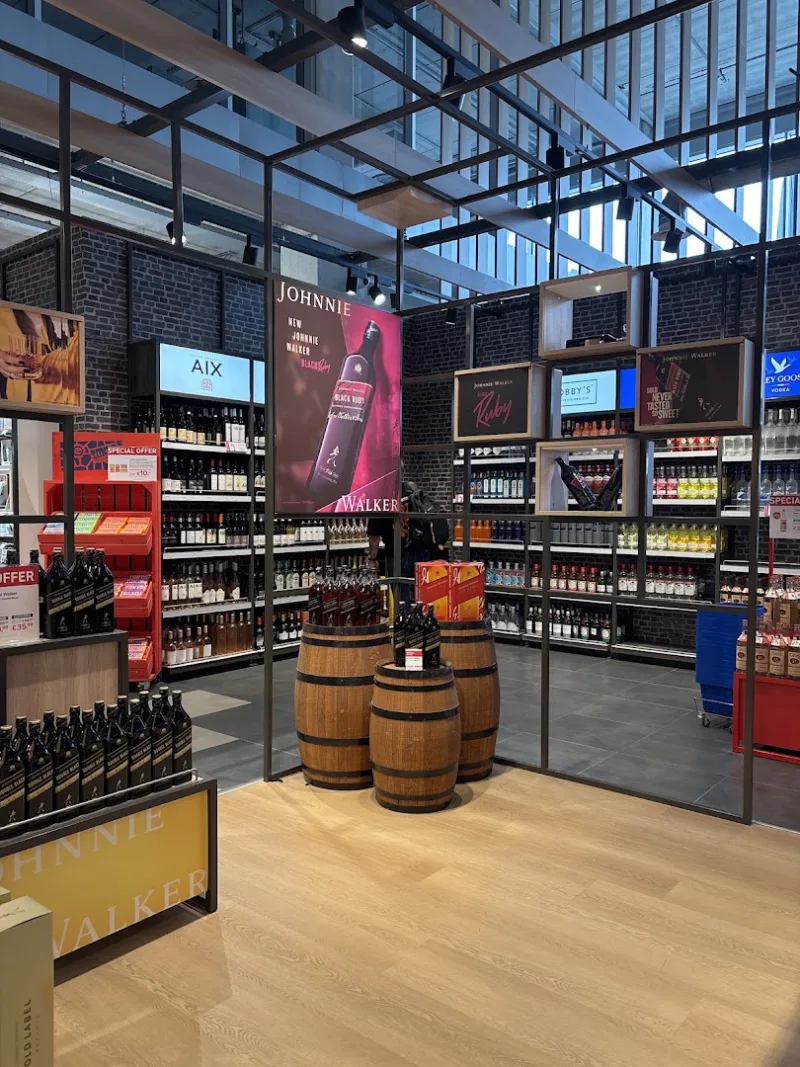 Relay Eindhoven Airport — foto 3