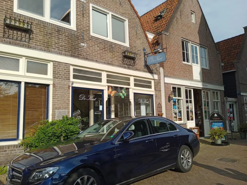 Boekwinkel 't Pakhuys — foto 3