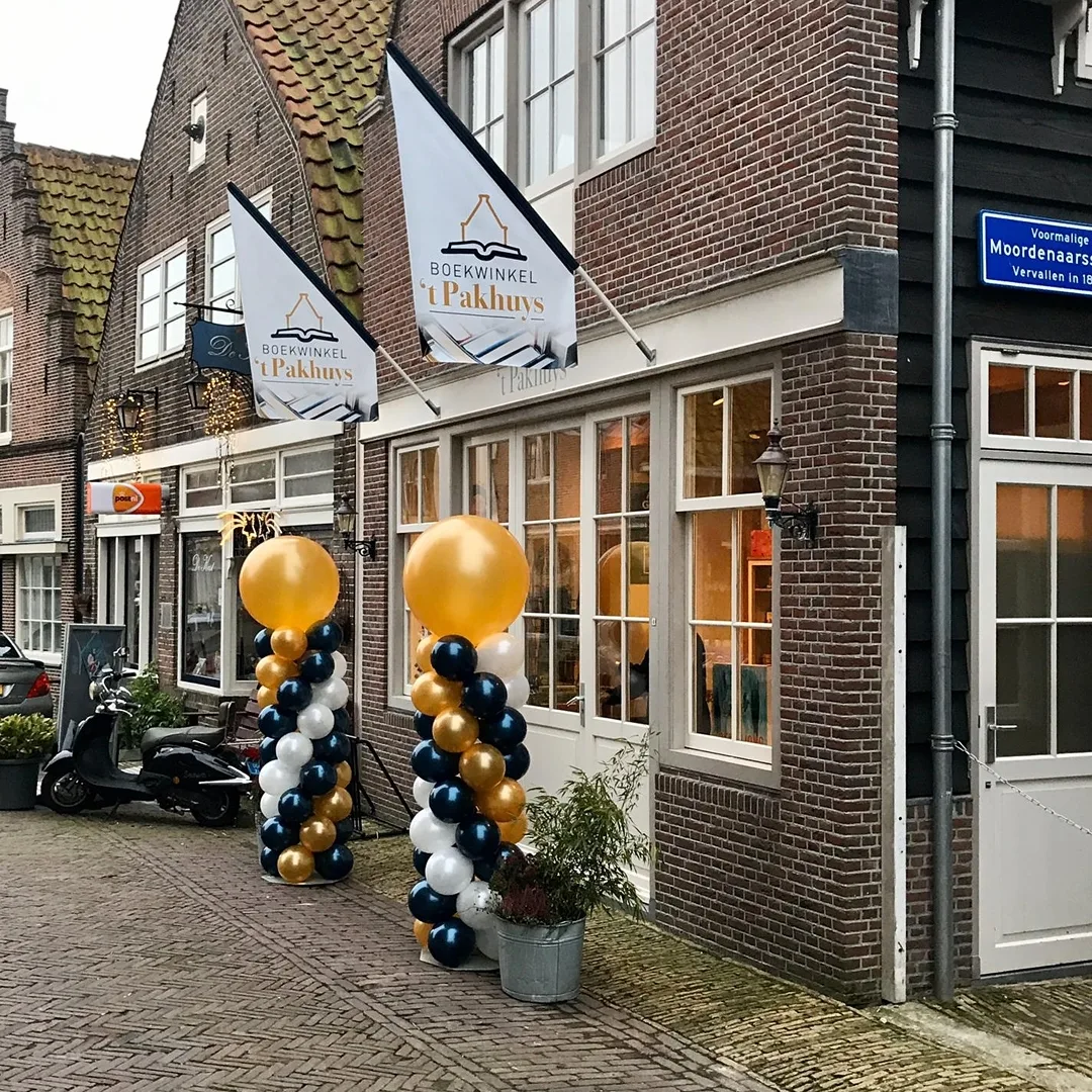 Boekwinkel 't Pakhuys — foto 4