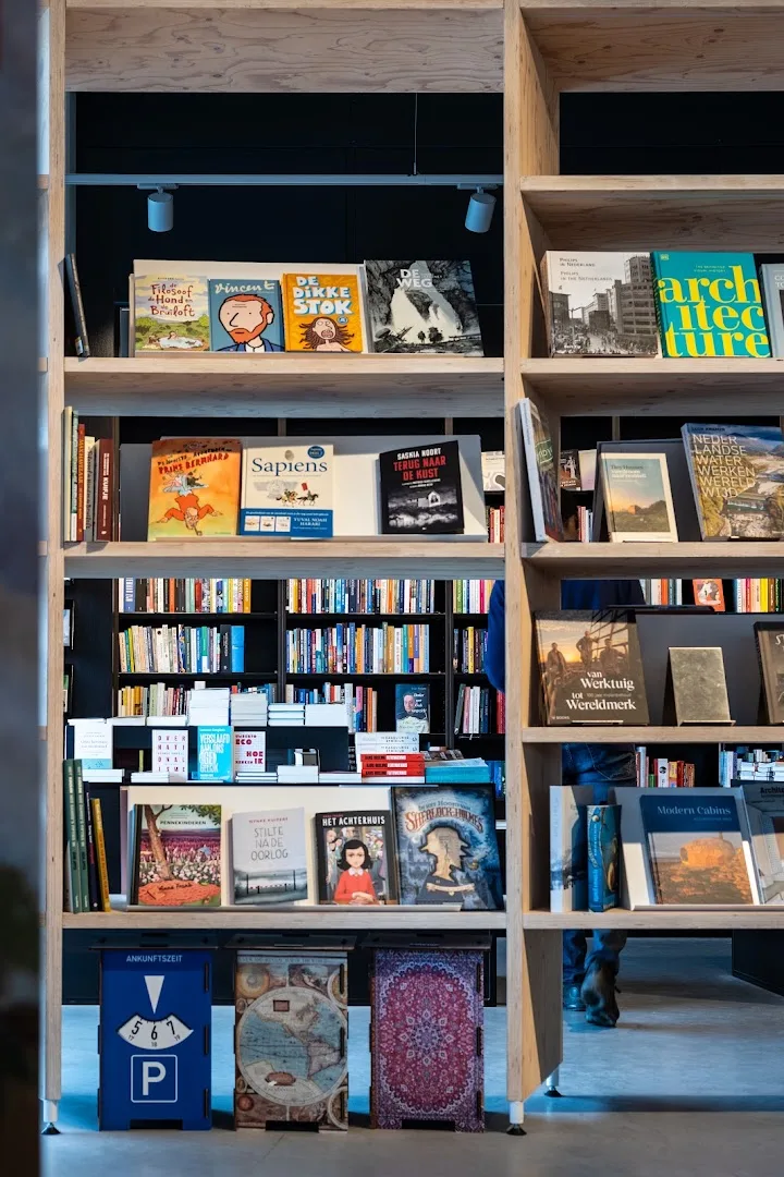 Van der Velde Boeken Drachten — foto 11