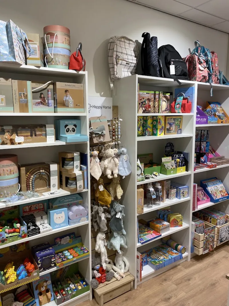Boekhandel All you can give — foto 9