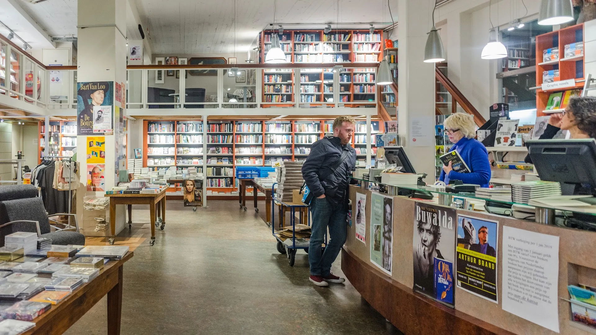 Boekhandel Praamstra — foto 3