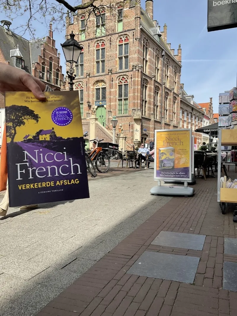 Boekhandel Tomey — foto 6
