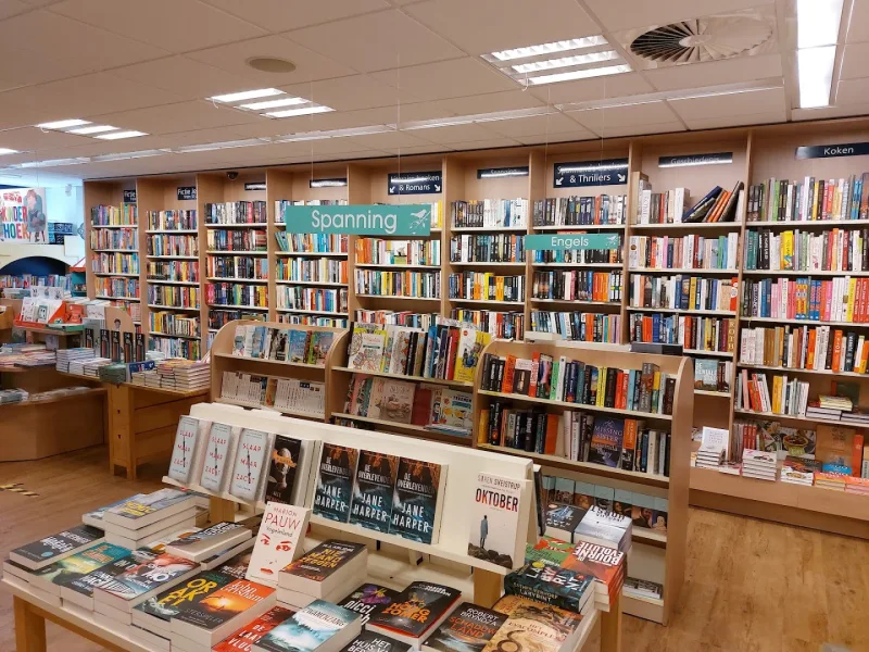 Van Ravenswaay books & more — foto 9