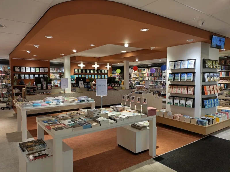 Boekhandel Thomas — foto 2