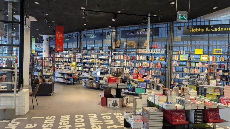 Boekhandel Libris Venstra — foto 5