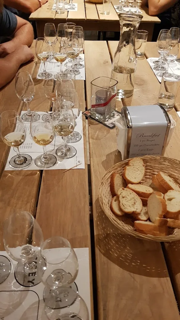 Slijterij bij Bert uw drankenspeciaalzaak — foto 11