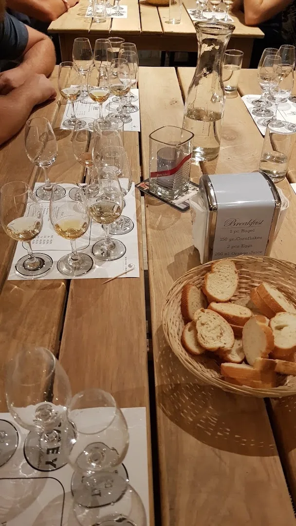 Slijterij bij Bert uw drankenspeciaalzaak — foto 12