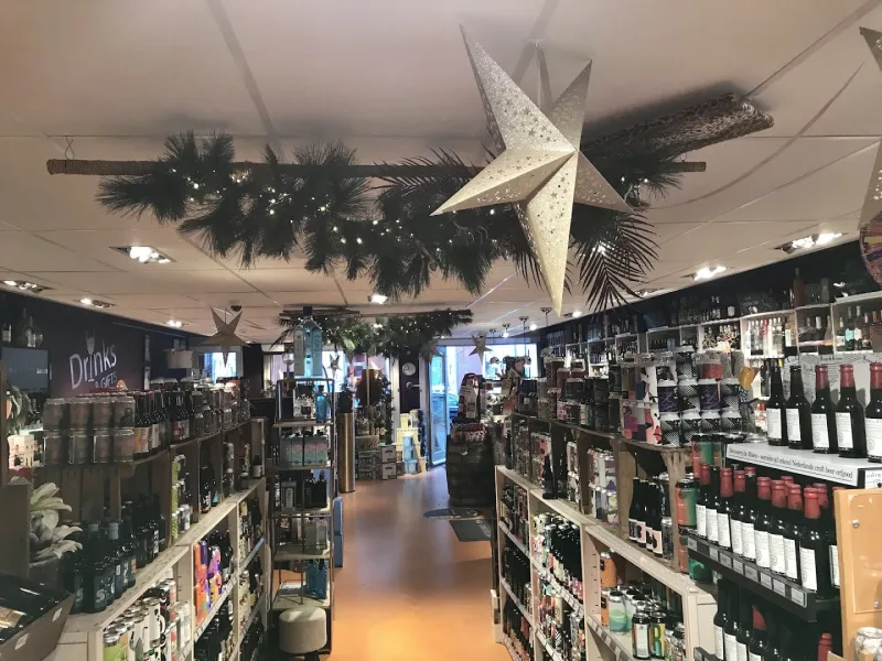 Slijterij Drinks & Gifts — foto 4