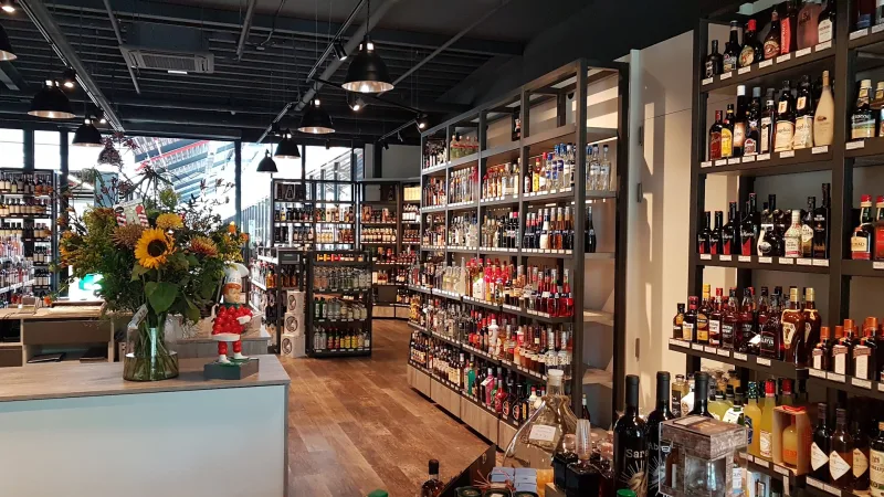 Van der Velden Wijn en Gedistilleerd — foto 4