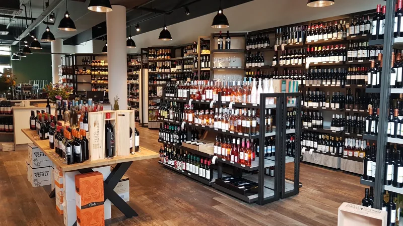 Van der Velden Wijn en Gedistilleerd — foto 8