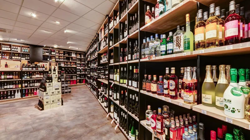 Wijnhandel Slijterij Brouwer Voorthuizen — foto 4