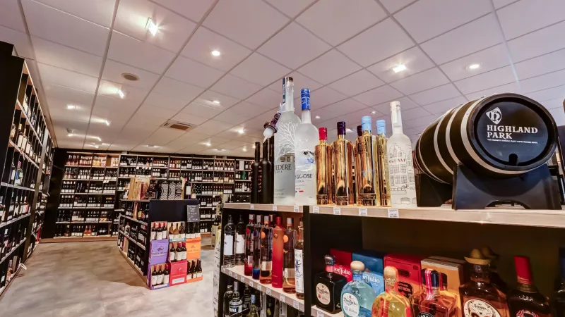 Wijnhandel Slijterij Brouwer Voorthuizen — foto 8