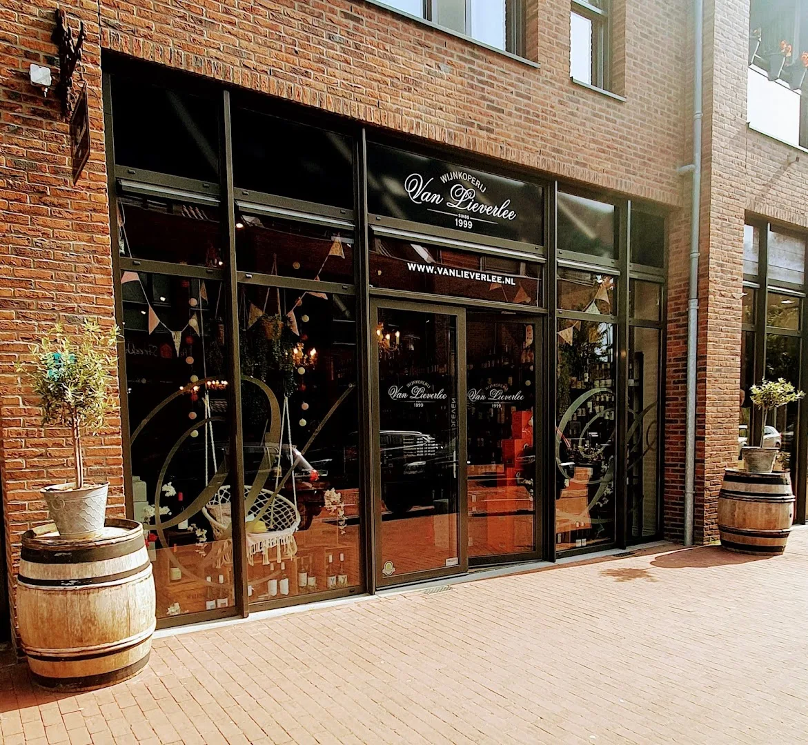 Wijnkoperij Van Lieverlee Hilvarenbeek — foto 2