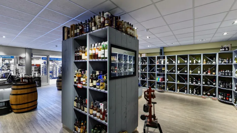 Wijnwinkel en slijterij Poldervaart — foto 6