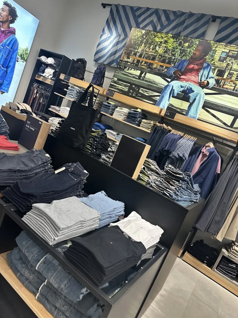 Levi's® Amersfoort — foto 9