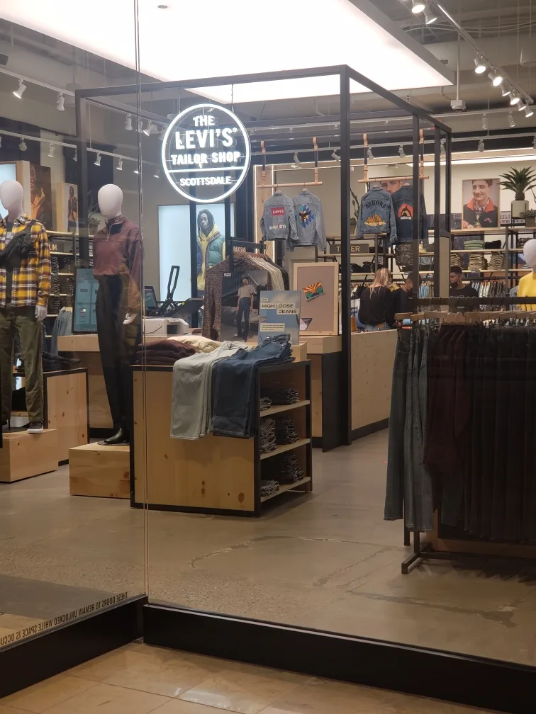 Levi's® Eindhoven — foto 6