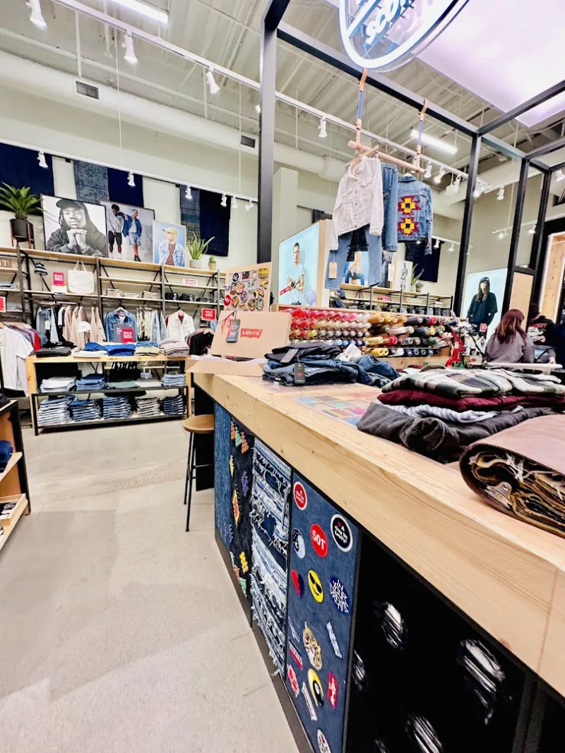 Levi's® Eindhoven — foto 9