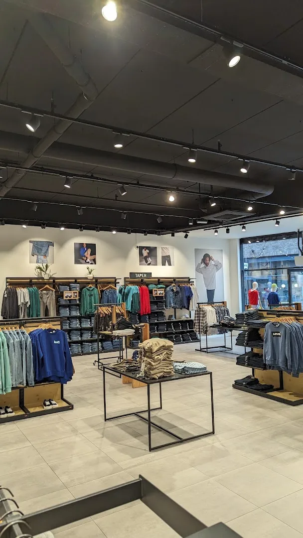 Levi's® Amsterdam Style Outlet — foto 7
