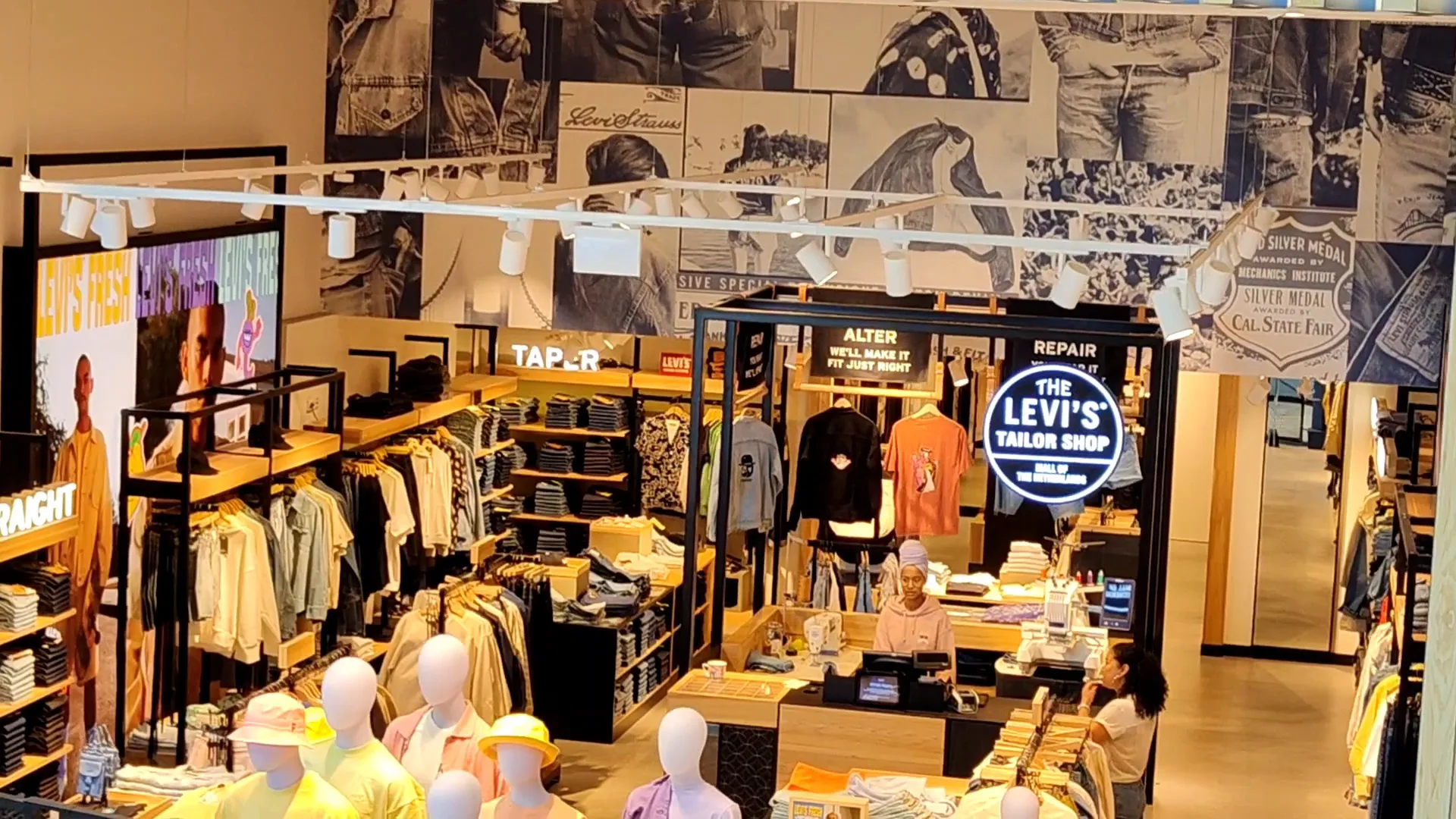 Levi's® Mall of the Netherlands — foto 3