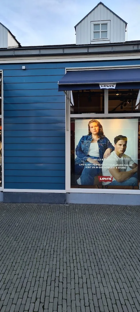 Levi's® Factory Outlet Bataviastad — foto 6