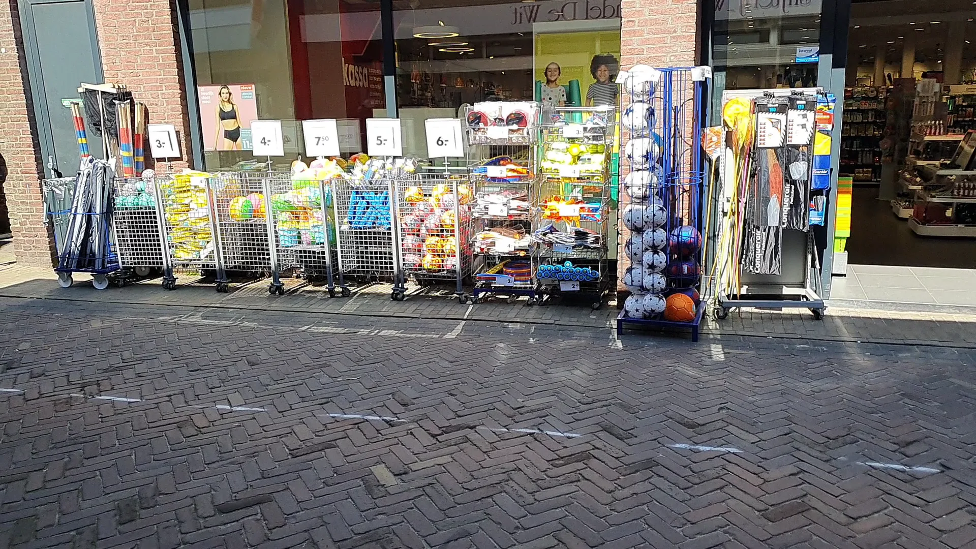 HEMA Den Burg — foto 5