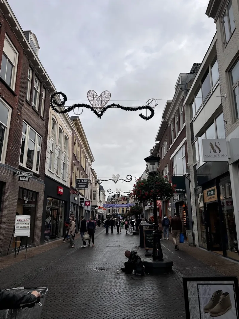 Levi's® Utrecht Elisabethstraat — foto 9