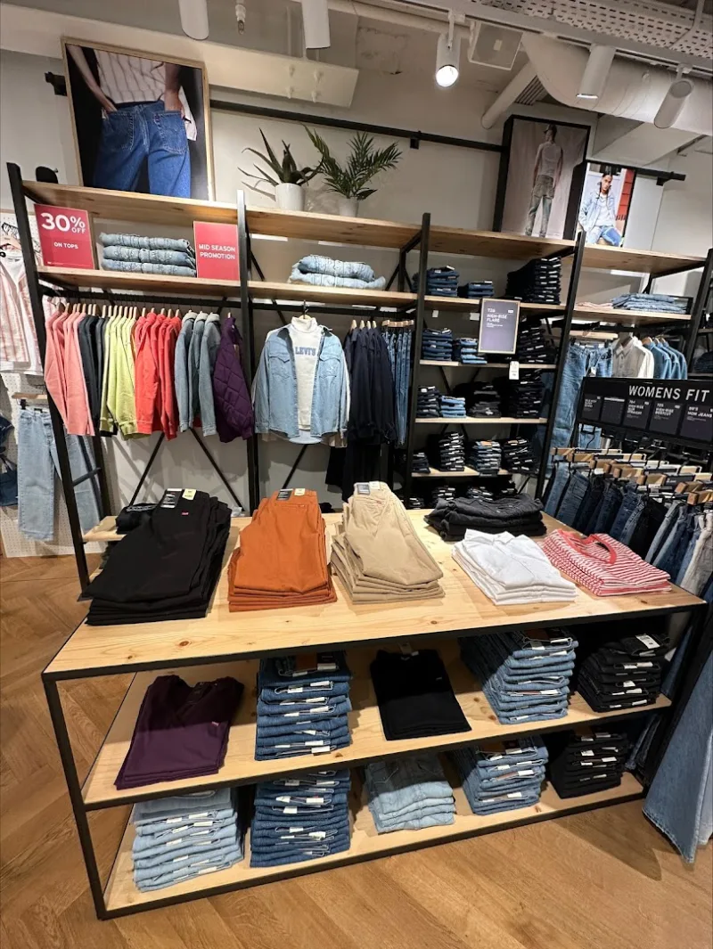 Levi's® Utrecht Hoog Catharijne — foto 9